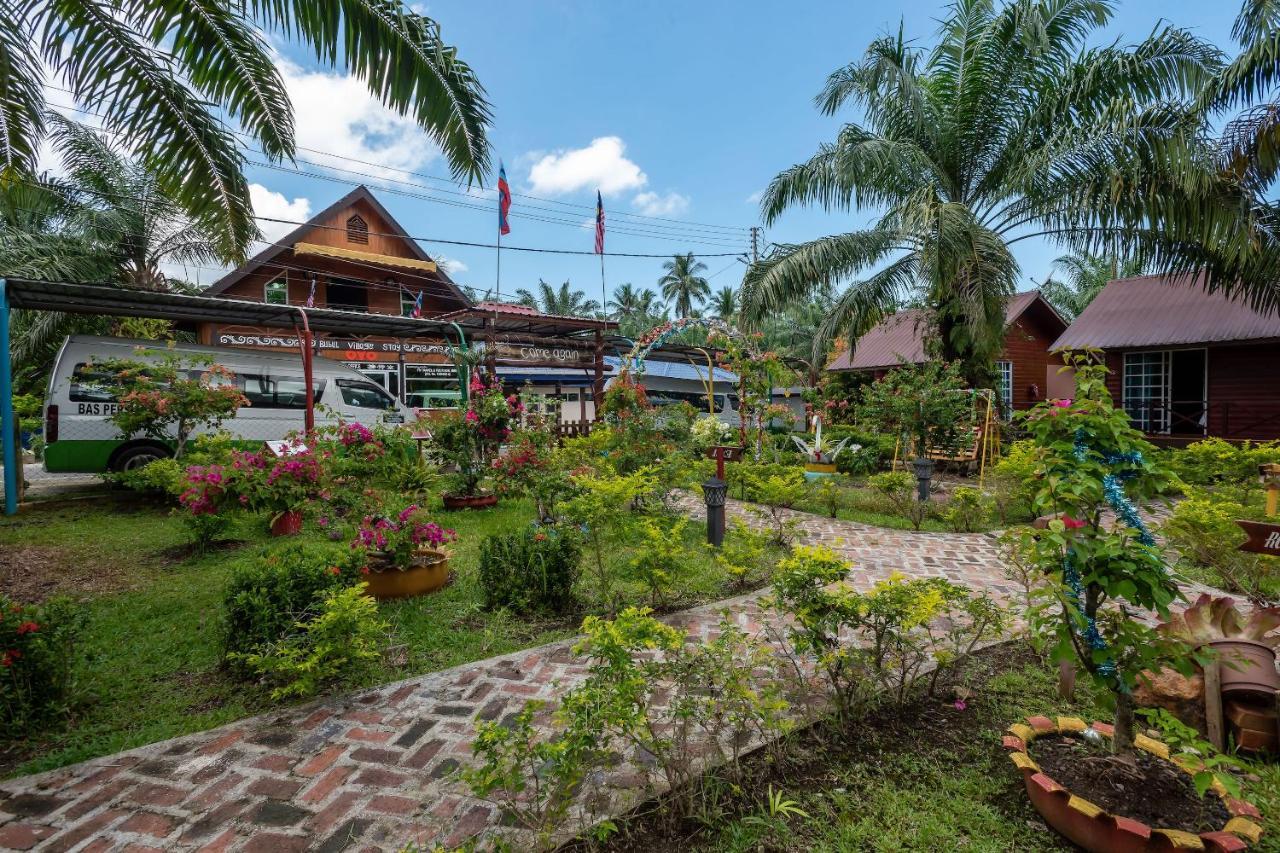 OYO 90166 Bubul Village Stay Semporna Exterior foto